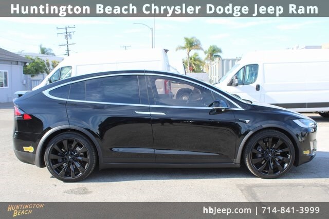 2018 Tesla Model X 75D photo 3