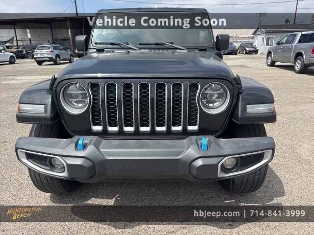 2022 Jeep Wrangler Unlimited Sahara 4xe photo 2