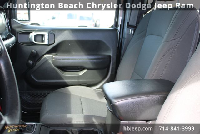 2023 Jeep Wrangler 4-Door Sport - Photo 27