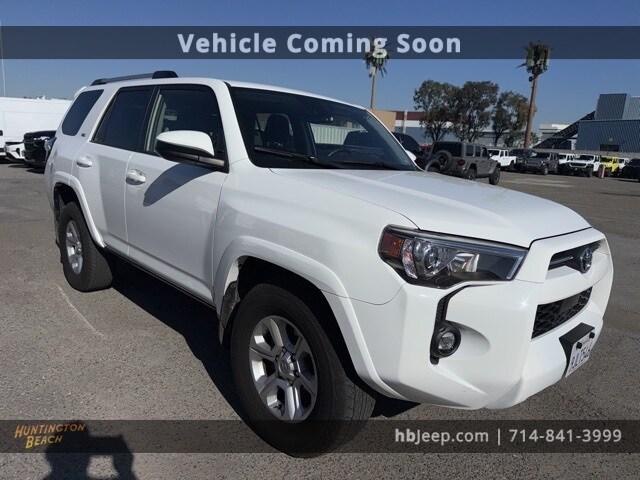 2023 Toyota 4Runner SR5 photo 3