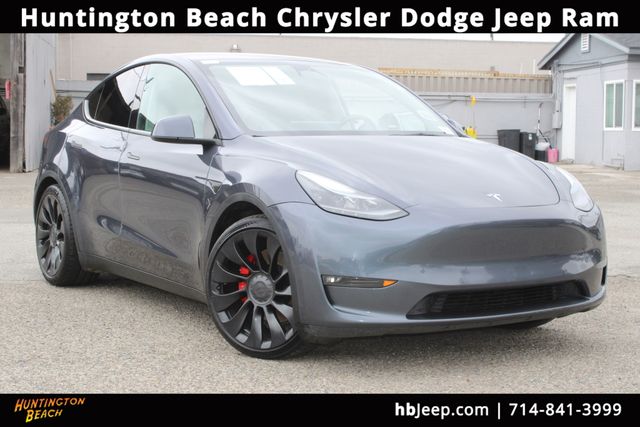 2022 Tesla Model Y Performance Dual Motor All-Wheel Drive's photo