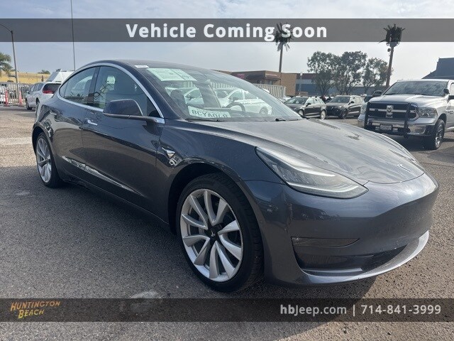 2018 Tesla Model 3 Long Range photo 3