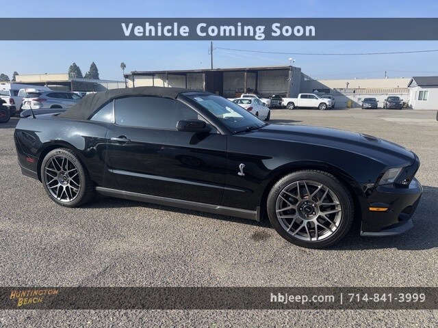 2012 Ford Mustang Shelby GT500 Convertible photo 4