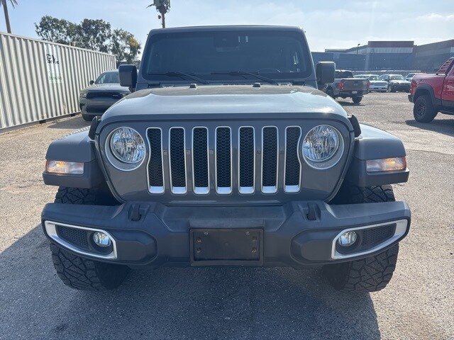 2019 Jeep Wrangler Unlimited Sahara photo 2