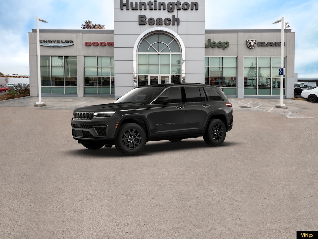 New 2026 Jeep Grand Cherokee Laredo Sport Utility