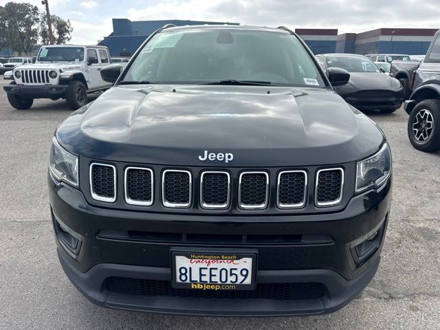 Used 2019 Jeep Compass Latitude with VIN 3C4NJCBB1KT762911 for sale in Huntington Beach, CA