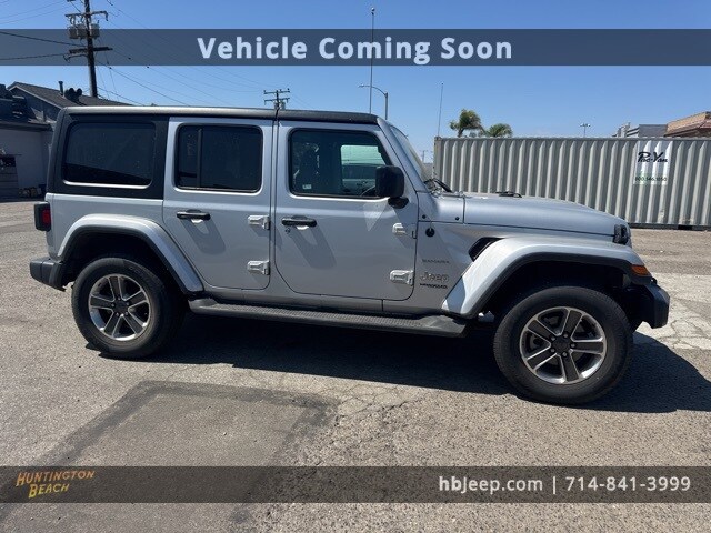 2022 Jeep Wrangler Unlimited Sahara photo 4