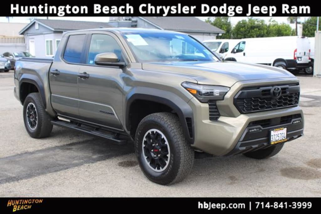 Used 2025 Toyota Tacoma TRD Off-Road Truck