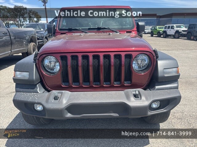 2021 Jeep Wrangler Unlimited Sport Altitude photo 2