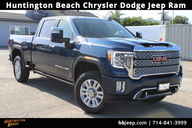 2023 GMC Sierra 4WD Crew Cab Standard Box Denali's photo