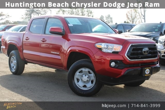 2023 Toyota Tacoma SR5's photo