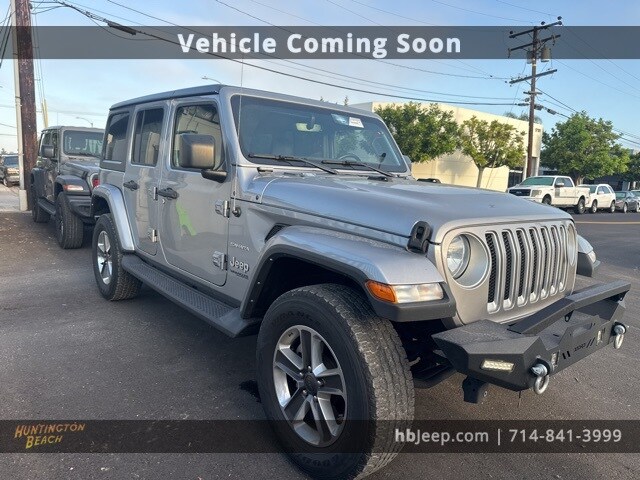 2021 Jeep Wrangler Unlimited Sahara photo 3