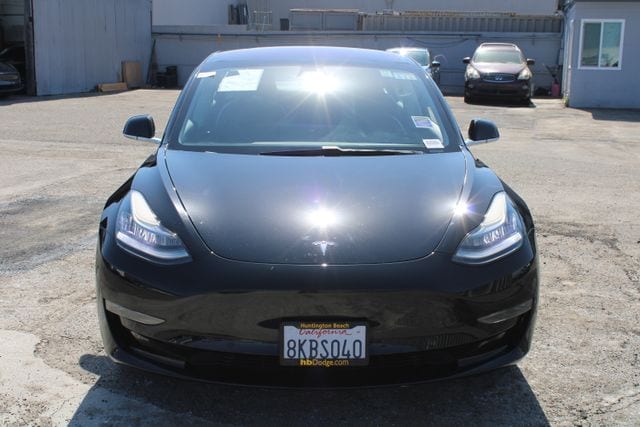 Used 2019 Tesla Model 3 Mid Range with VIN 5YJ3E1EA0KF324558 for sale in Huntington Beach, CA