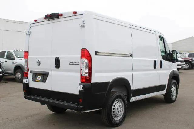 2025 Ram ProMaster 1500 photo 4
