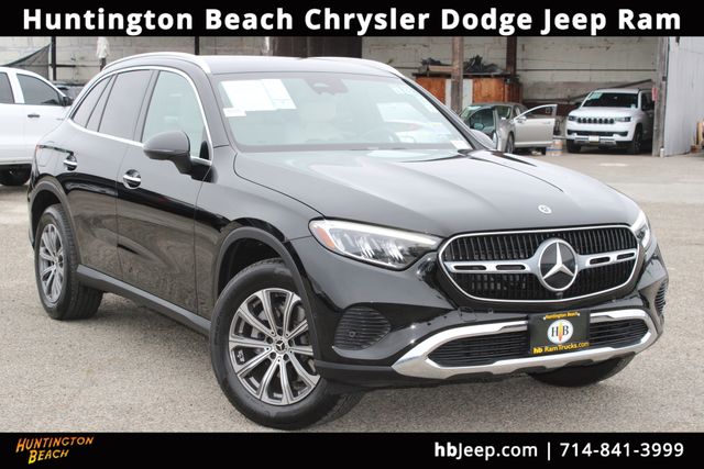 2023 Mercedes-Benz GLC GLC 300's photo