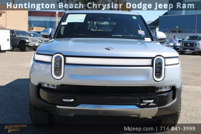 Used 2024 Rivian R1T Adventure with VIN 7FCTGBAA4RN032567 for sale in Huntington Beach, CA