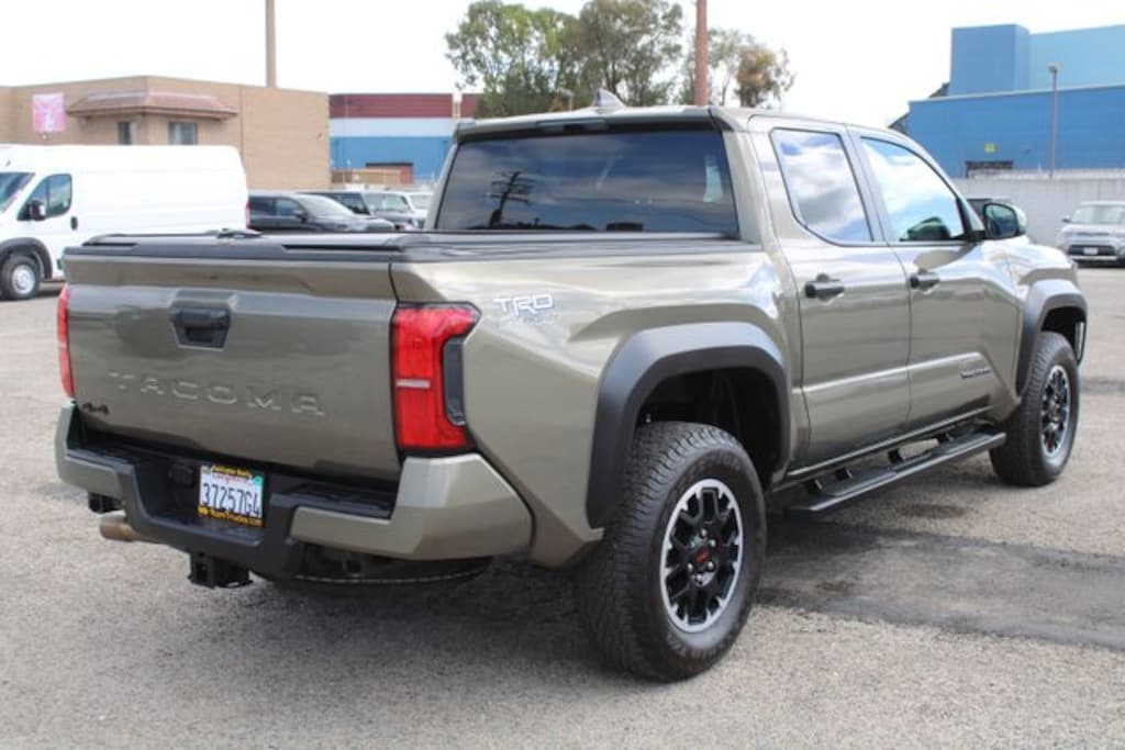 Used 2025 Toyota Tacoma TRD Off-Road Truck