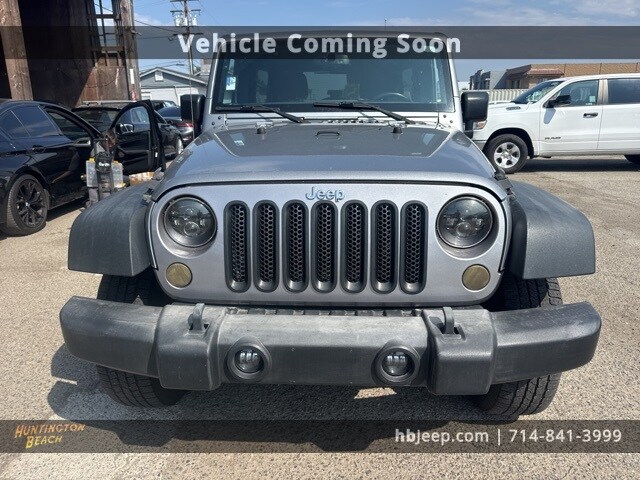 2017 Jeep Wrangler Unlimited Sport photo 2