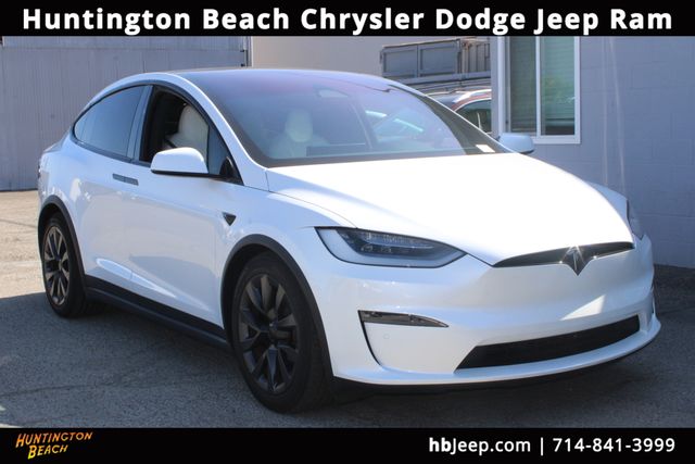 2023 Tesla Model X Long Range's photo