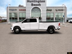 2026 Ram 3500 Laramie Crew Cab 4x4 Dually Truck Crew Cab
