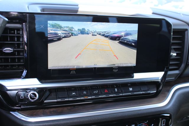 2024 GMC Sierra 1500 SLT - Photo 32