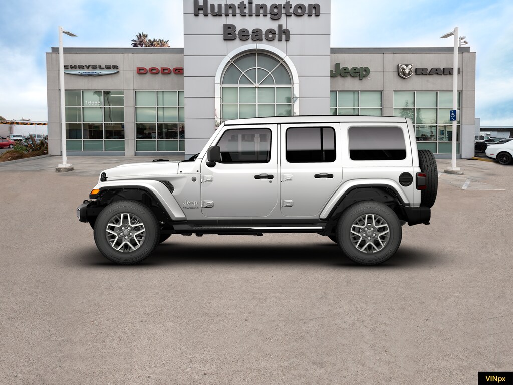 New 2026 Jeep Wrangler Sahara 4x4 SUV