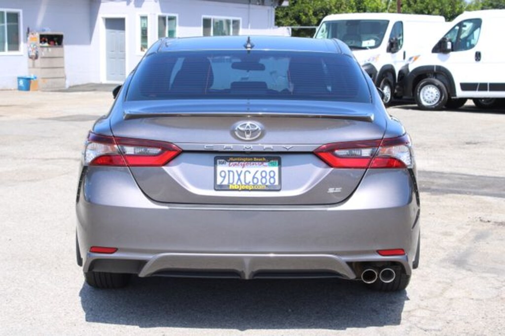 Used 2021 Toyota Camry SE Sedan