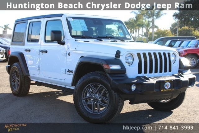 2024 Jeep Wrangler 4-Door Sport S's photo