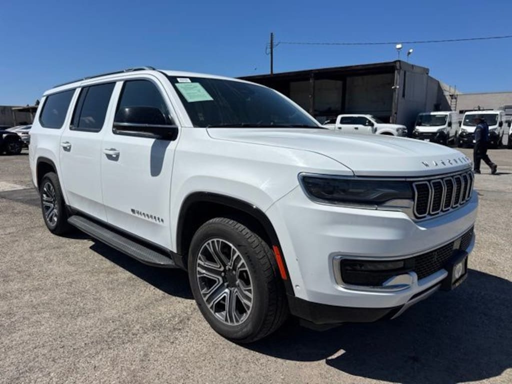 Used 2024 Jeep Wagoneer L Series II SUV