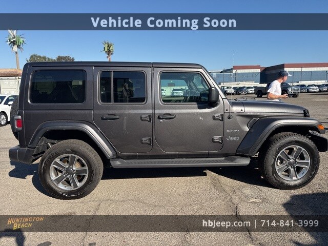 2022 Jeep Wrangler Unlimited Sahara photo 4