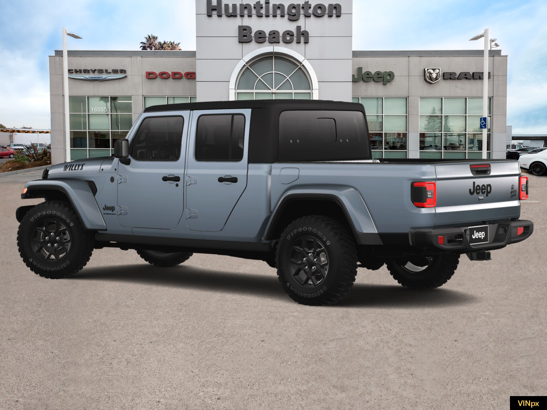 2025 Jeep Gladiator Willys photo 4