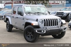 2021 Jeep Gladiator Sport Truck