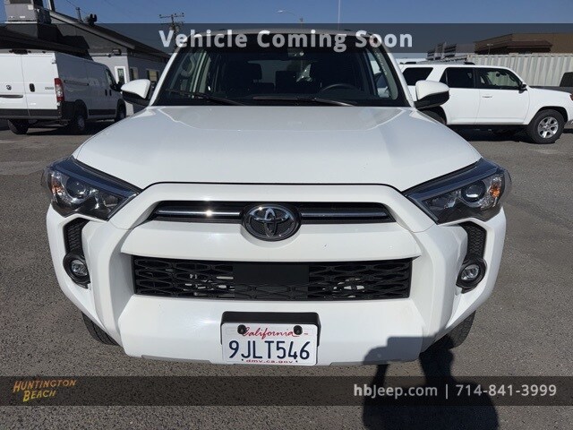 2023 Toyota 4Runner SR5 photo 2