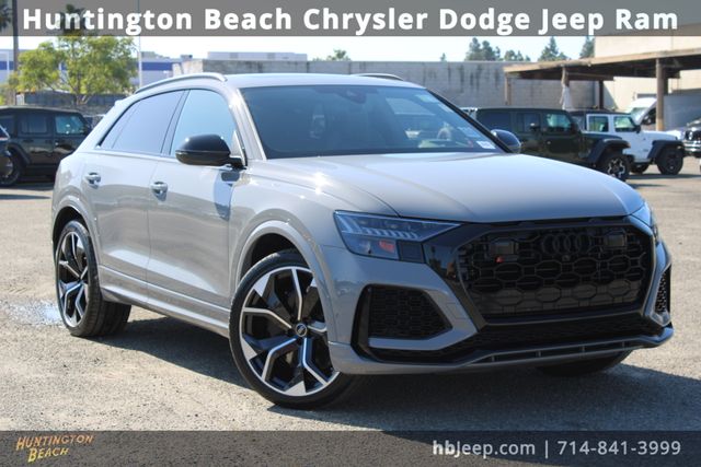 2023 Audi RS Q8 Base