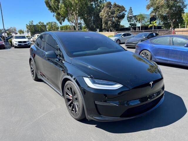 2023 Tesla Model X Plaid photo 2