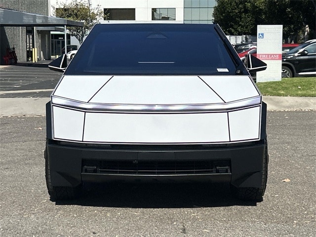 Used 2024 Tesla Cybertruck Base with VIN 7G2CEHED2RA010126 for sale in Huntington Beach, CA