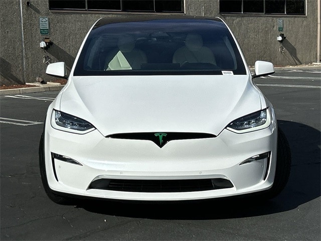 Used 2022 Tesla Model X Plaid with VIN 7SAXCBE6XNF355574 for sale in Huntington Beach, CA