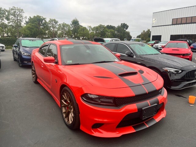 2016 Dodge Charger SRT8 Hellcat photo 2