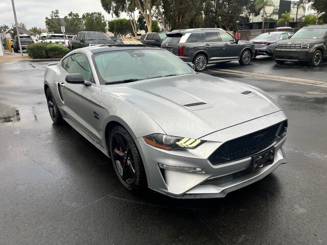 2021 Ford Mustang GT photo 2