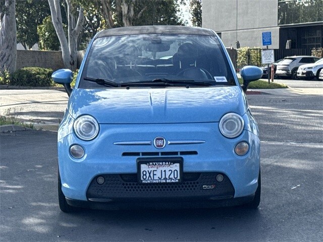 Used 2017 FIAT 500e Battery Electric with VIN 3C3CFFGE3HT625091 for sale in Huntington Beach, CA