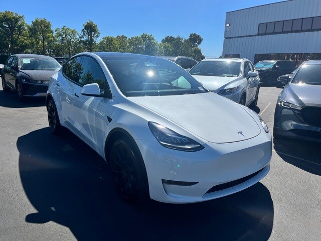 2021 Tesla Model Y Long Range photo 2
