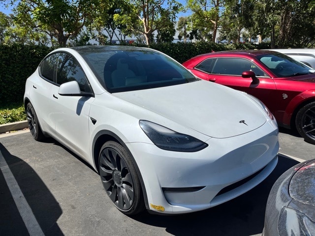 Used 2022 Tesla Model Y Performance with VIN 7SAYGDEF4NF485354 for sale in Kansas City