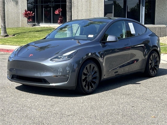 Used 2022 Tesla Model Y Performance with VIN 7SAYGDEF3NF380966 for sale in Huntington Beach, CA