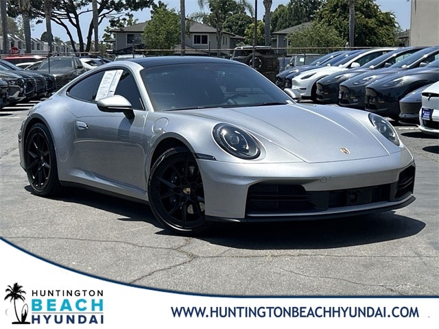 2025 Porsche 911