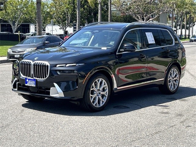 Used 2023 BMW X7 40i with VIN 5UX23EM05P9R19620 for sale in Huntington Beach, CA