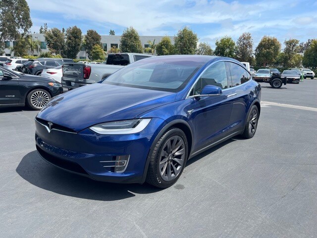 Used 2018 Tesla Model X 75D with VIN 5YJXCAE24JF126905 for sale in Huntington Beach, CA