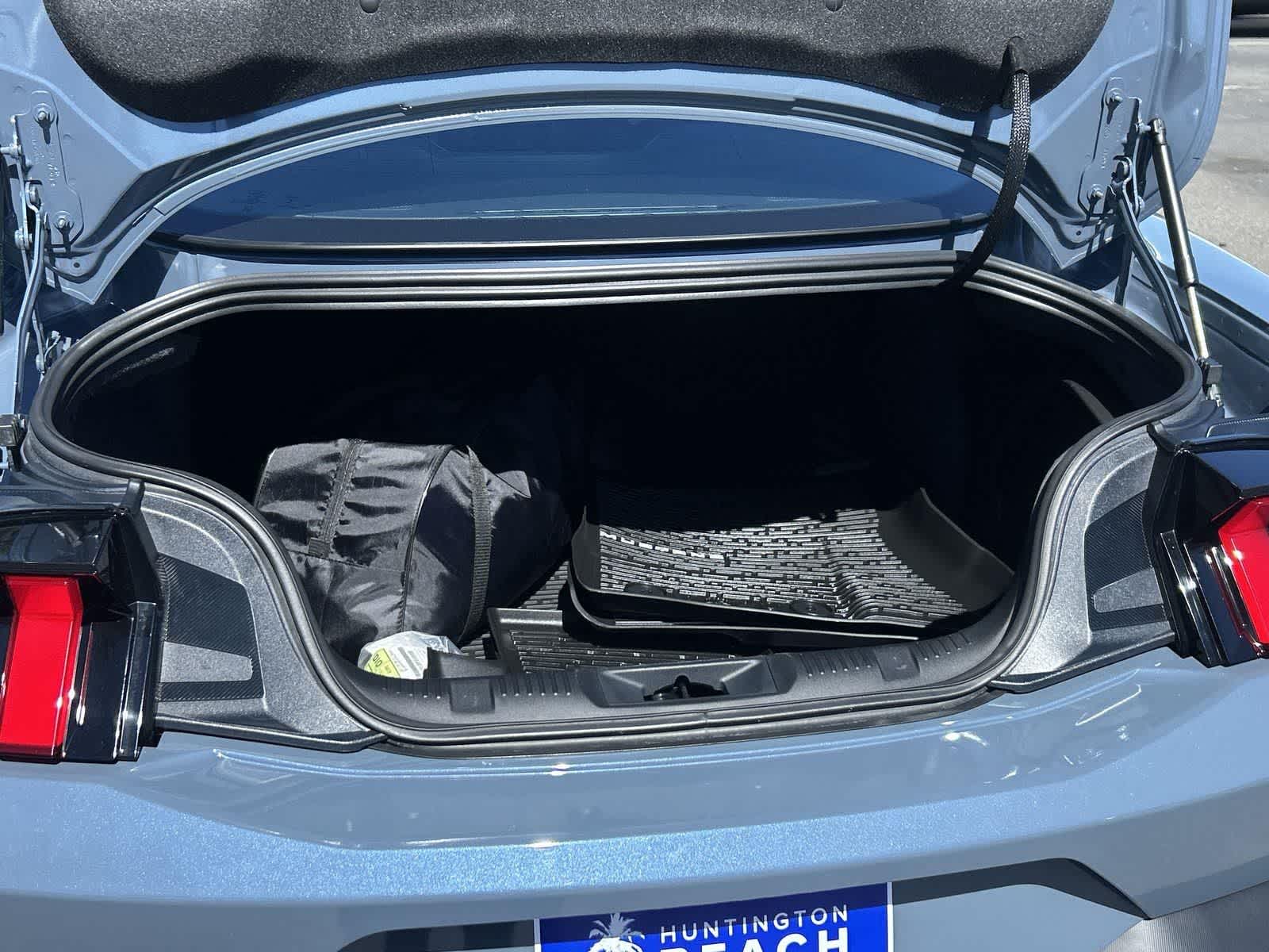 Thumbnail: 2024 Ford Mustang - 31