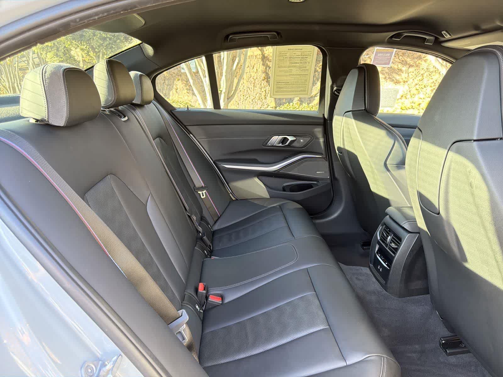 Thumbnail: 2021 BMW M3 - 33