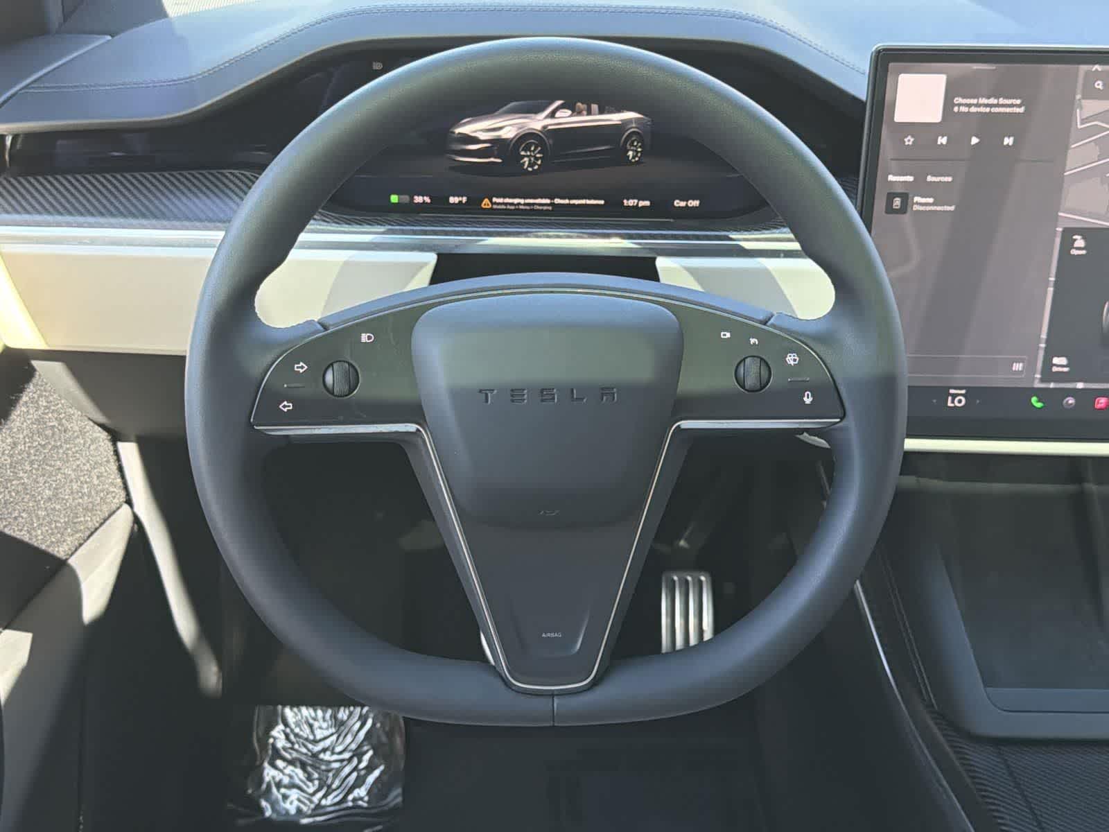 Thumbnail: 2022 Tesla Model X - 12