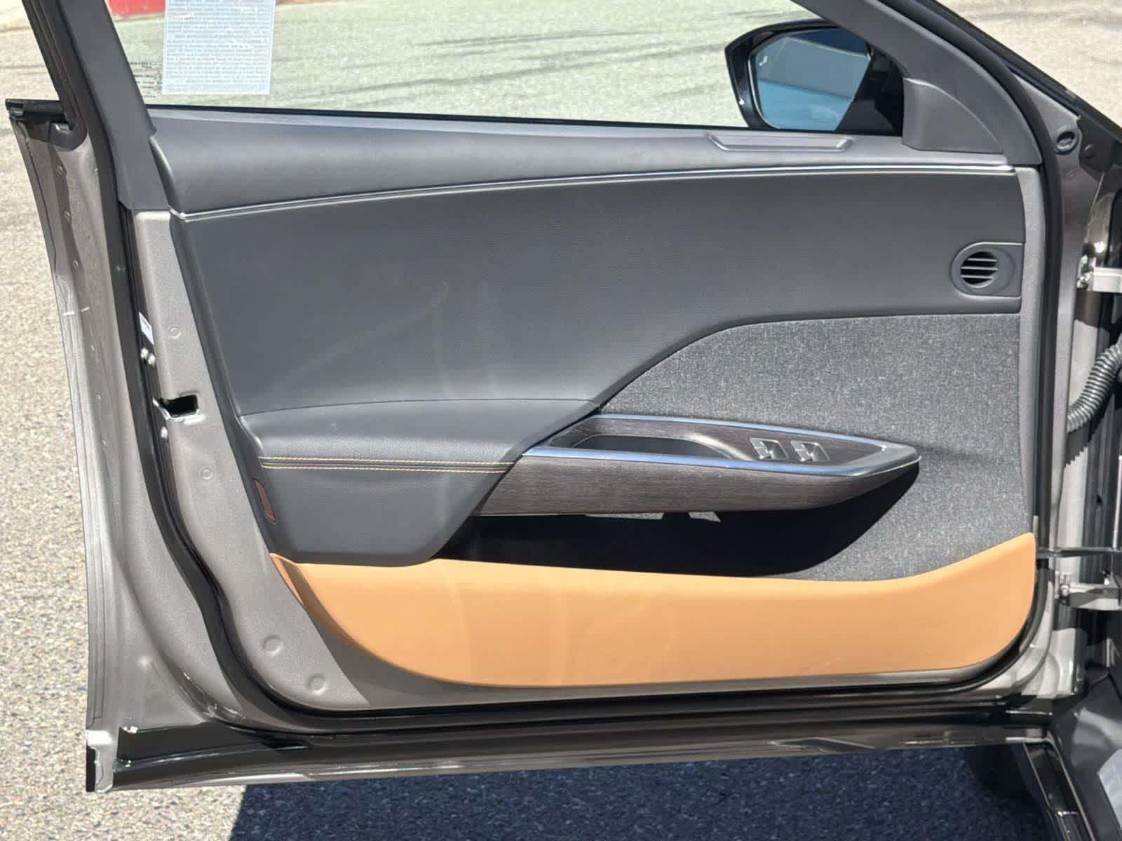 Thumbnail: 2024 Lucid Air - 23